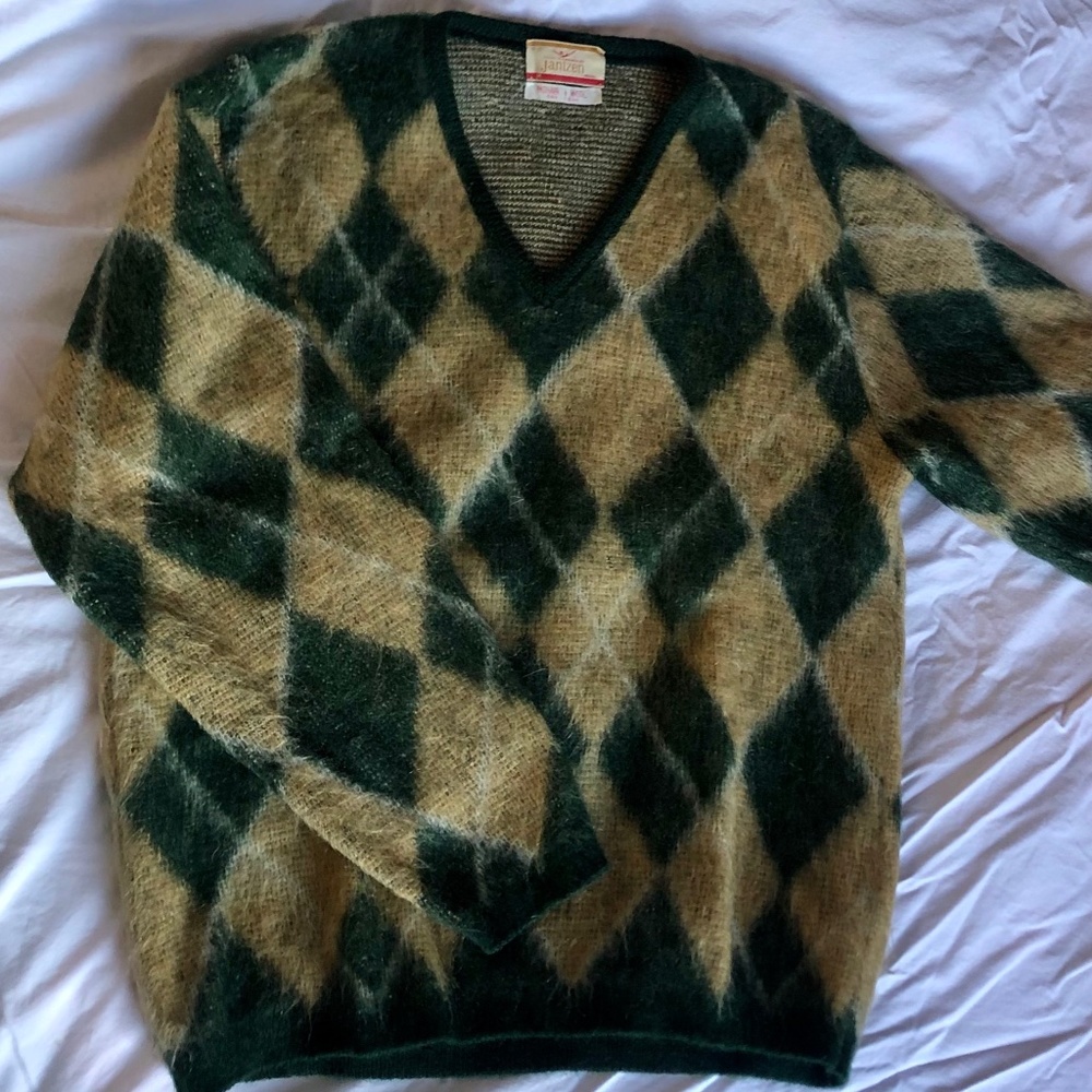 Men's vintage 1960s Jantzen wool/mohair v-neck sweater